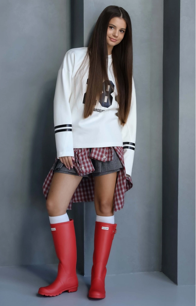 Лонгслів об'ємний молочний з написом