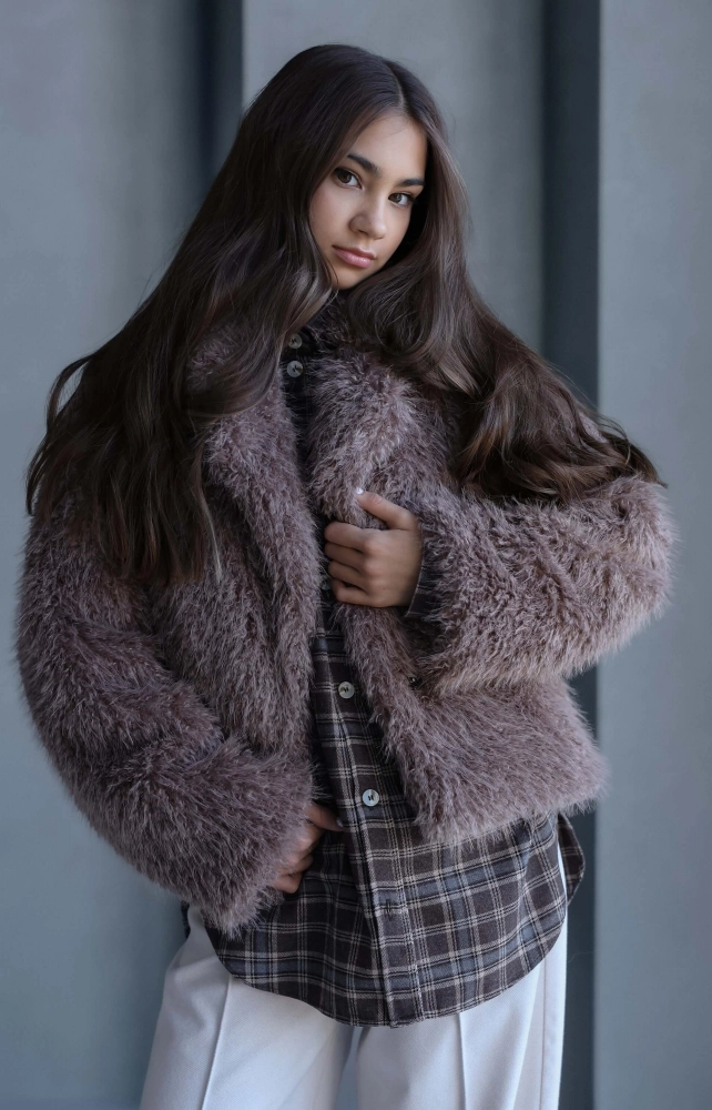 Шуба зі штучного хутра мокко
