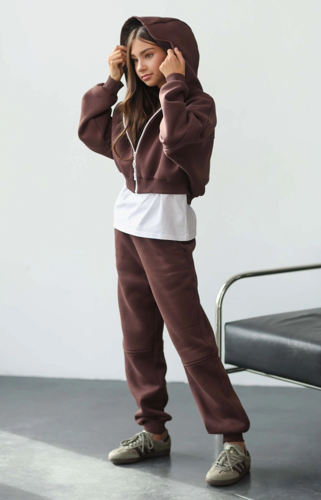 Джогеры утепленные шоколадные