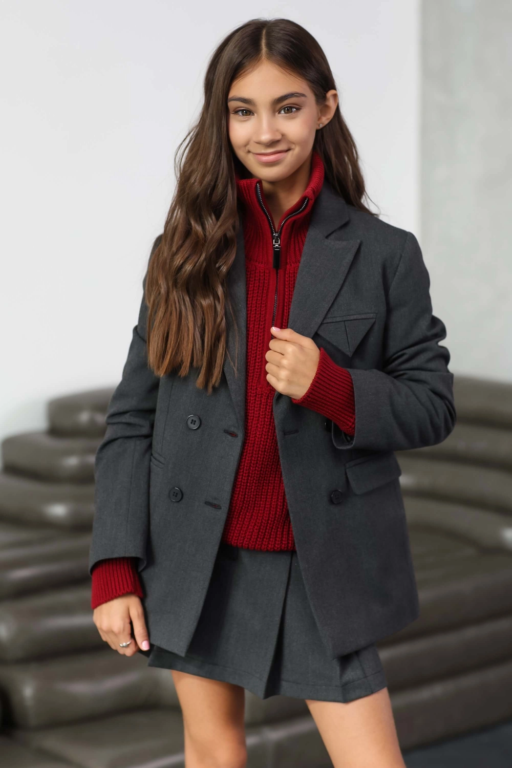 Жакет темно-сірий з фактурної тканини