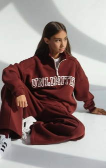 Свитшот утепленный с молнией бордовый