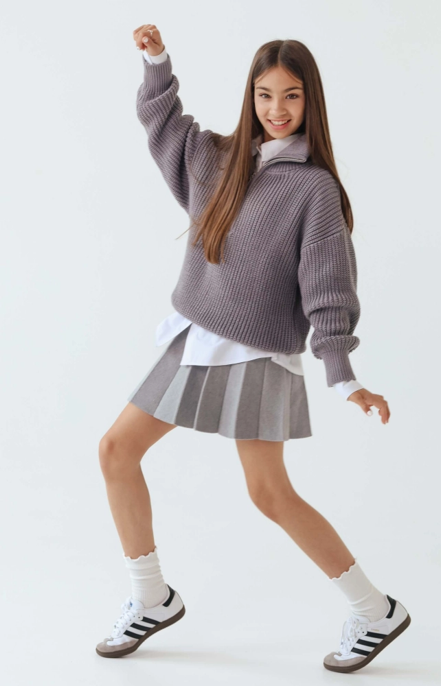 Светр вʼязаний на блискавці сірий