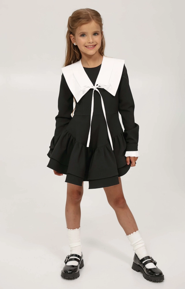 Шкільна сукня зі зйомними манжетами чорна