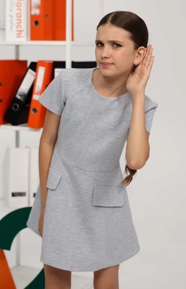 Мини-платье школьное трикотажное А-силуэт серое