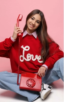Світшот червоний з написом LOVE