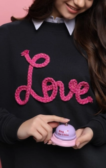 Світшот графітовий з написом LOVE