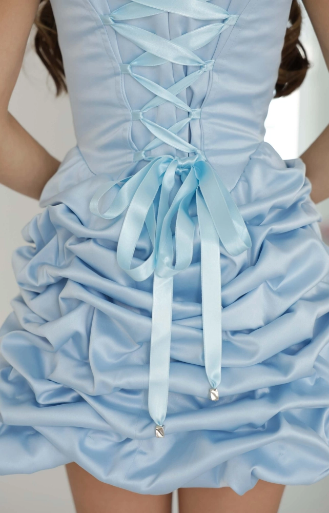 Корсетное платье с фантазийной юбкой голубое