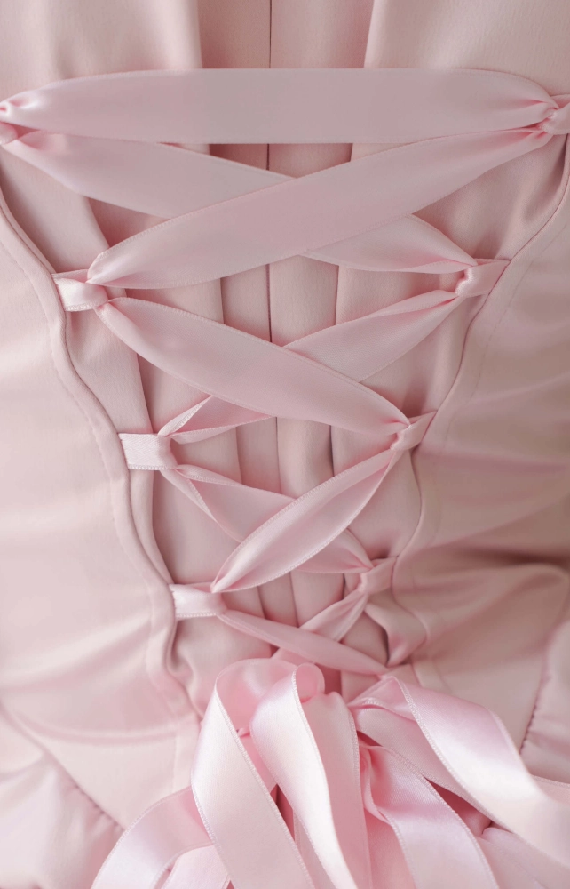 Корсетное платье с фантазийной юбкой розовое