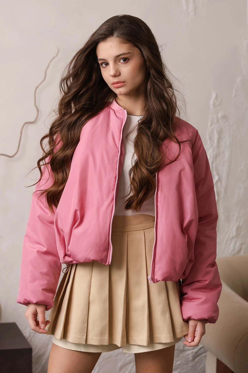 Бомбер короткий утеплений рожевий
