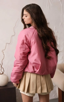 Бомбер короткий утеплений рожевий