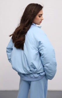 Бомбер короткий утеплений блакитний