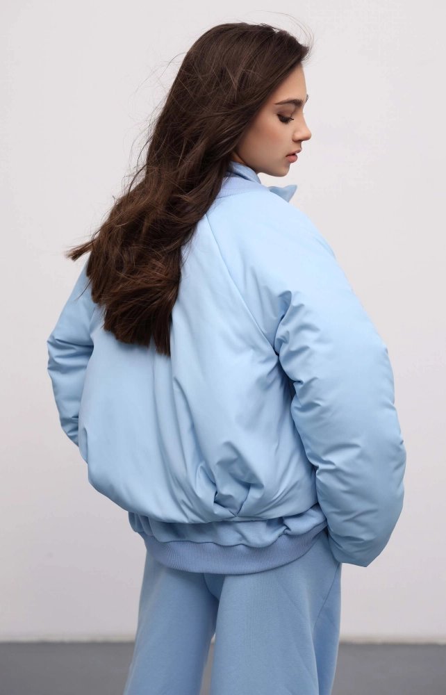 Бомбер короткий утеплений блакитний