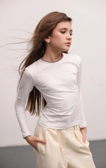 Лонгслив молочный с кофейным кантом