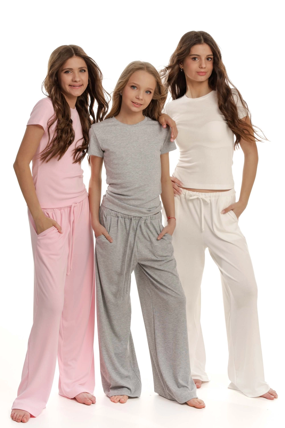 Костюм зі спадаючого трикотажу рожевий