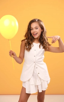 Жилет лляний подовжений молочний