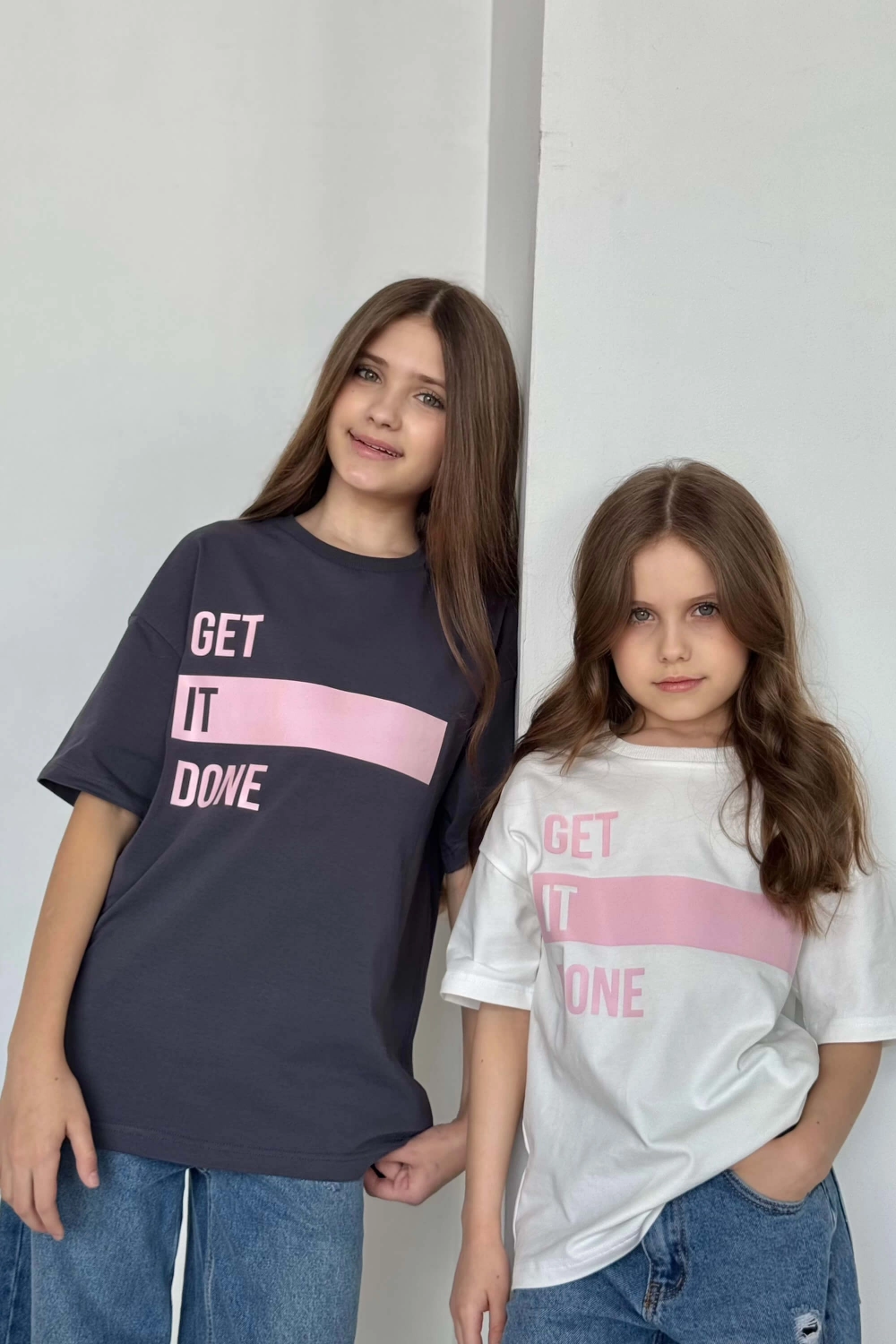 Футболка біла з рожевим написом Get it done
